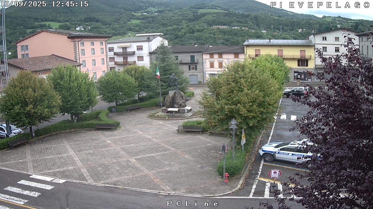 immagine della webcam nei dintorni di Sillano Giuncugnano: webcam Pievepelago