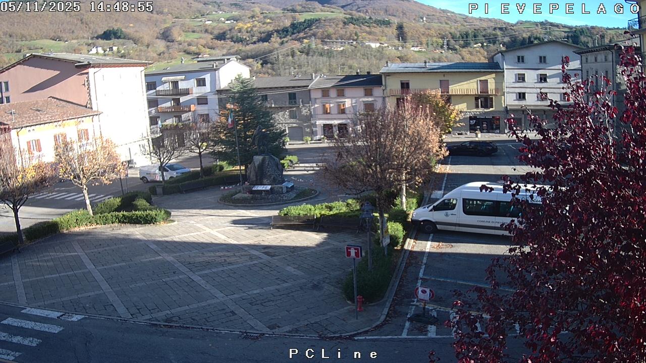 immagine della webcam nei dintorni di Borgo a Mozzano: webcam Pievepelago