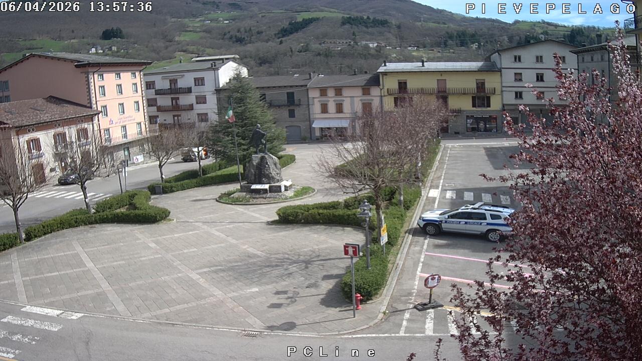 immagine della webcam nei dintorni di Doganaccia: webcam Pievepelago