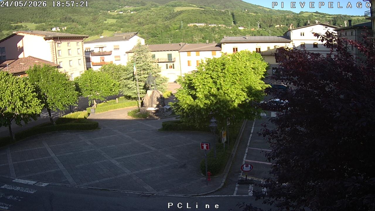 immagine della webcam nei dintorni di Sant'Annapelago: webcam Pievepelago