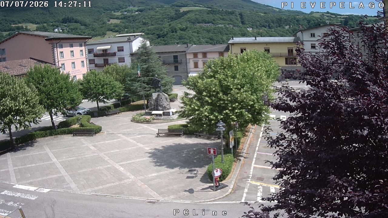 immagine della webcam nei dintorni di Borgo a Mozzano: webcam Pievepelago